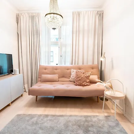 2ndhomes Stylish Loft-studio In Kamppi